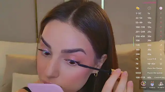 BellaHalles online show from February 4, 2026, 5:46 am