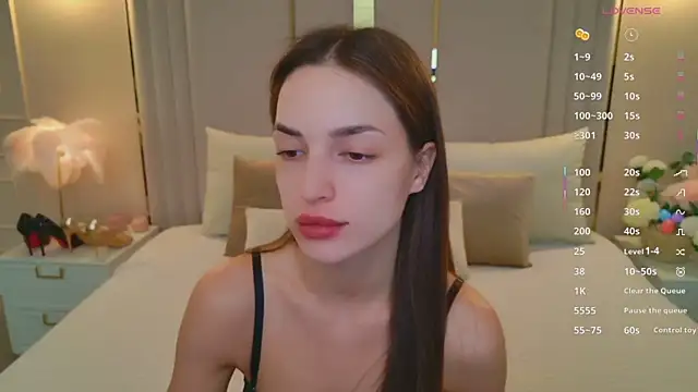 BellaHalles online show from April 6, 2026, 5:30 am