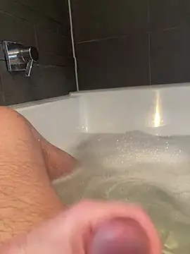 Snapshot of LivingLegend1978 chatting on March 2, 2025, 9:21 am LivingLegend1978 online show from March 2, 2025, 9:21 am