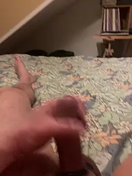 Snapshot of LivingLegend1978 chatting on March 5, 2025, 7:06 pm LivingLegend1978 online show from March 5, 2025, 7:06 pm