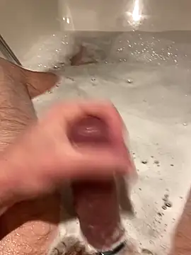 LivingLegend1978 online show from November 20, 2025, 4:51 pm