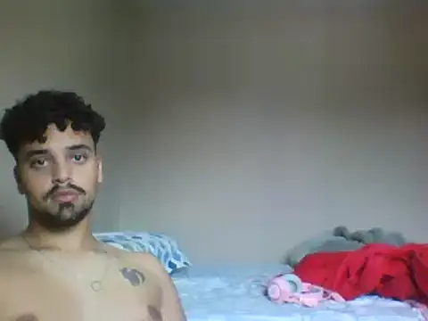 Snapshot of Xcumshot33 chatting on December 5, 2024, 7:38 pm Xcumshot33 online show from December 5, 2024, 7:38 pm