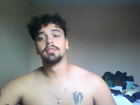 Snapshot of Xcumshot33 chatting on December 18, 2024, 3:44 pm Xcumshot33 online show from December 18, 2024, 3:44 pm