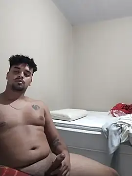 Snapshot of Xcumshot33 chatting on March 11, 2025, 3:48 am Xcumshot33 online show from March 11, 2025, 3:48 am