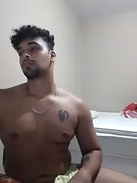 Snapshot of Xcumshot33 chatting on March 13, 2025, 4:05 am Xcumshot33 online show from March 13, 2025, 4:05 am