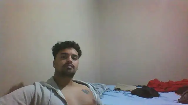 Snapshot of Xcumshot33 chatting on September 17, 2025, 4:25 am Xcumshot33 online show from September 17, 2025, 4:25 am