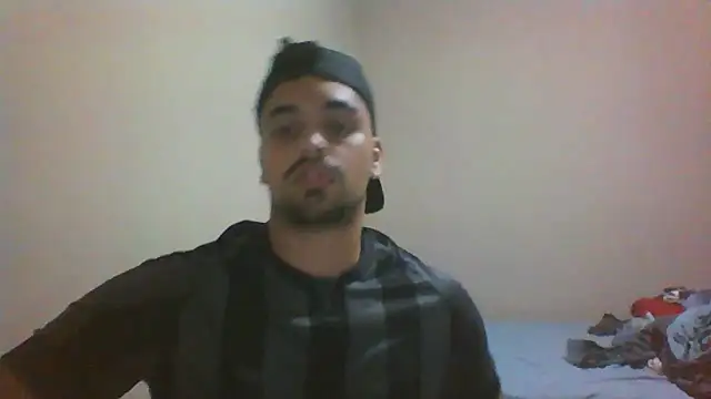 Snapshot of Xcumshot33 chatting on October 17, 2025, 3:10 am Xcumshot33 online show from October 17, 2025, 3:10 am