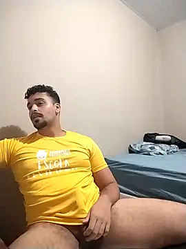 Snapshot of Xcumshot33 chatting on October 24, 2025, 11:01 pm Xcumshot33 online show from October 24, 2025, 11:01 pm