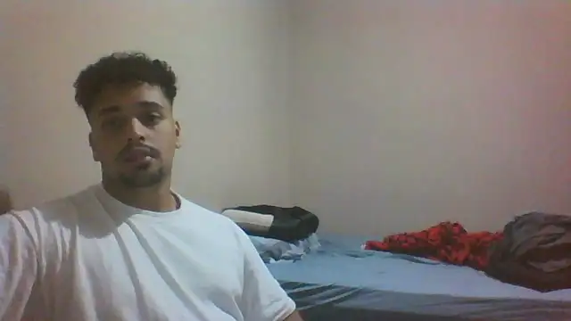 Snapshot of Xcumshot33 chatting on November 8, 2025, 4:01 am Xcumshot33 online show from November 8, 2025, 4:01 am