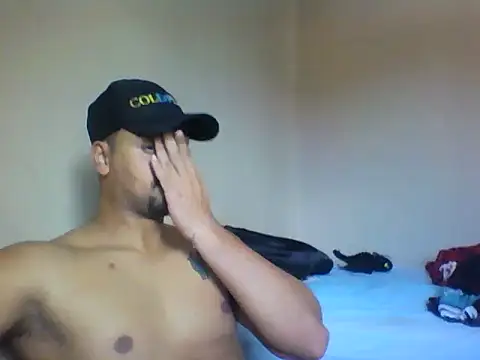 Snapshot of Xcumshot33 chatting on March 5, 2026, 12:45 pm Xcumshot33 online show from March 5, 2026, 12:45 pm