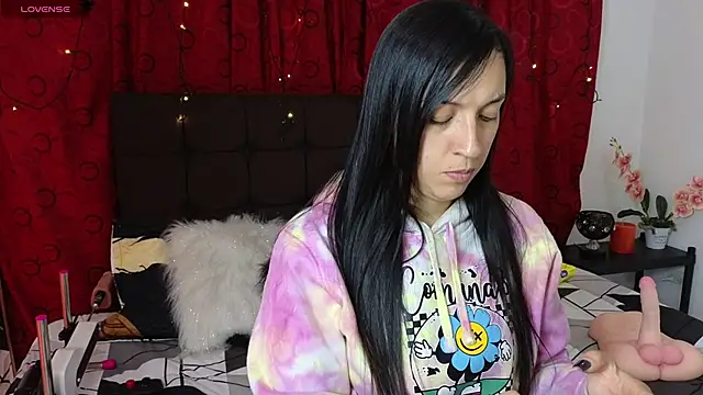 Majuu   online show from September 9, 2025, 6:40 pm