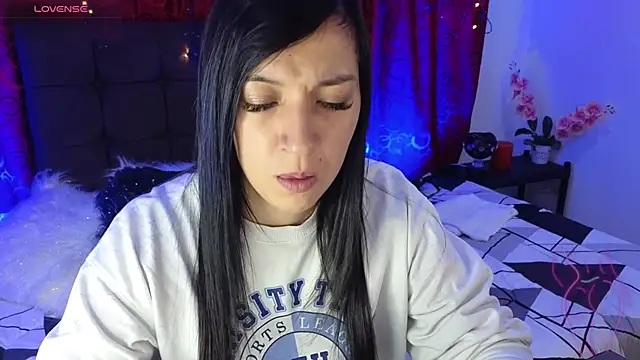 Majuu   online show from November 7, 2025, 11:43 am