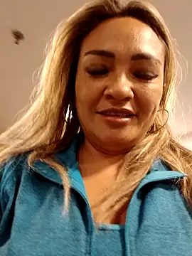 Afroditecash online show from February 2, 2025, 9:45 pm