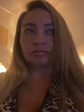 Afroditecash online show from March 6, 2025, 10:47 pm