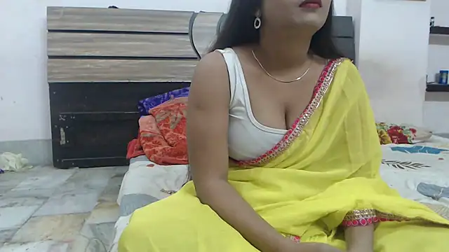 wildbabes online show from November 24, 2025, 6:18 pm