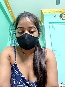 Snapshot of Monalisa_Singh chatting on February 19, 2026, 7:32 pm Monalisa Singh online show from February 19, 2026, 7:32 pm