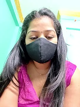 Snapshot of Monalisa_Singh chatting on March 2, 2026, 6:04 pm Monalisa Singh online show from March 2, 2026, 6:04 pm