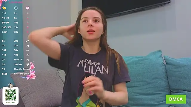 DonnaBurkee online show from October 31, 2025, 4:57 am