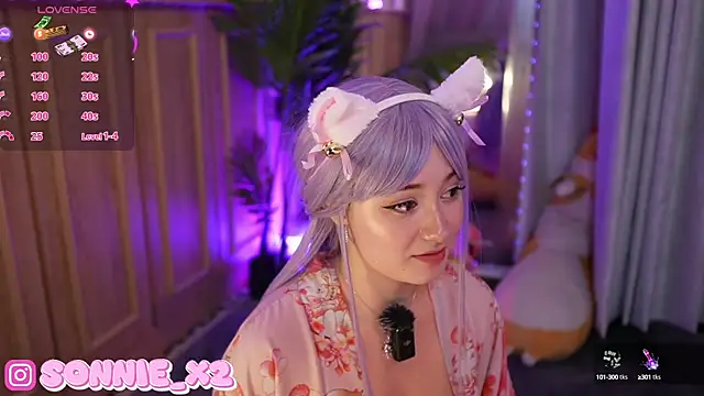 Sonnie  online show from March 20, 2025, 2:42 pm