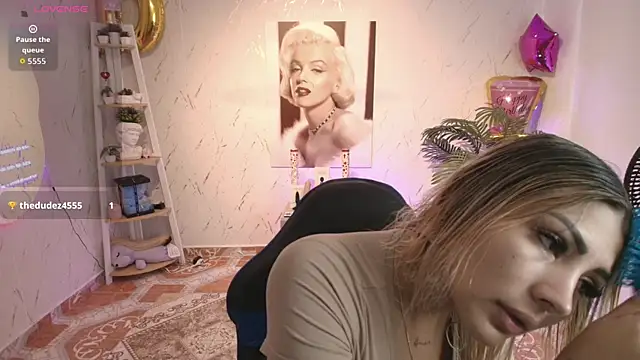 SALOOMEE   online show from September 27, 2025, 5:29 pm