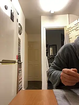 Snapshot of Yourhotboy_42 chatting on February 7, 2025, 2:29 am Yourhotboy 42 online show from February 7, 2025, 2:29 am