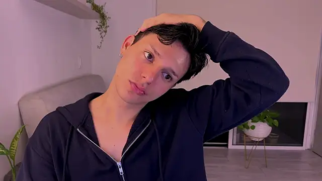 Snapshot of Alexxblue chatting on November 8, 2025, 4:12 am Alexxblue online show from November 8, 2025, 4:12 am