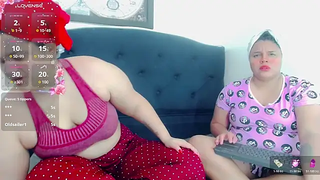 Snapshot of brunnette_hot chatting on October 27, 2025, 10:52 am brunnette hot online show from October 27, 2025, 10:52 am