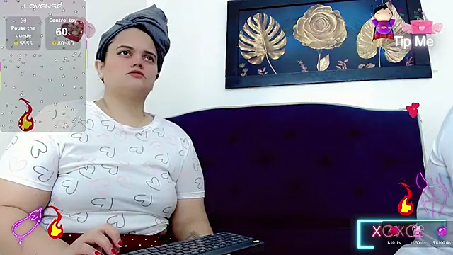 Snapshot of brunnette_hot chatting on November 28, 2025, 11:02 am brunnette hot online show from November 28, 2025, 11:02 am