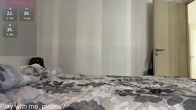 Your Hand In mine online show from September 27, 2025, 6:57 pm