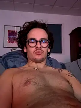 hardmecl online show from November 2, 2025, 9:28 pm