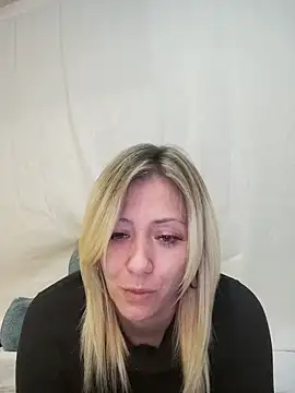 SallyCumLaude online show from February 16, 2025, 7:15 am