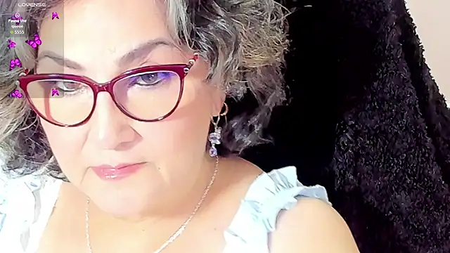 cataleya mom online show from November 22, 2025, 2:54 am