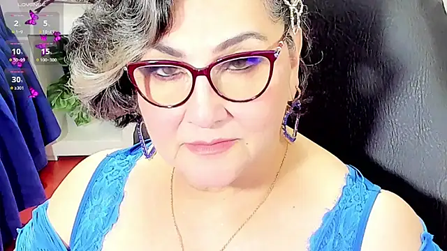 cataleya mom online show from February 9, 2026, 3:32 am