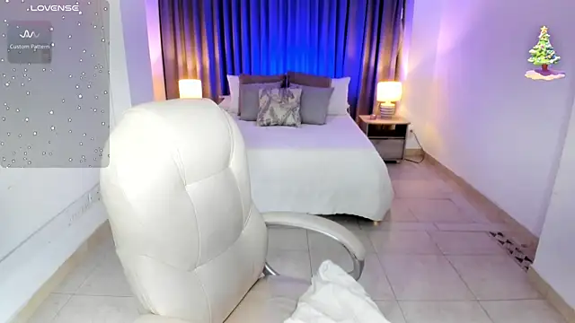 Rebeka spencer online show from December 31, 2024, 3:55 am