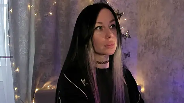 elena addiction online show from February 16, 2026, 6:09 am