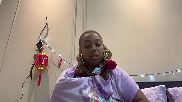 ChocolateCakeQueen online show from February 10, 2025, 9:04 pm