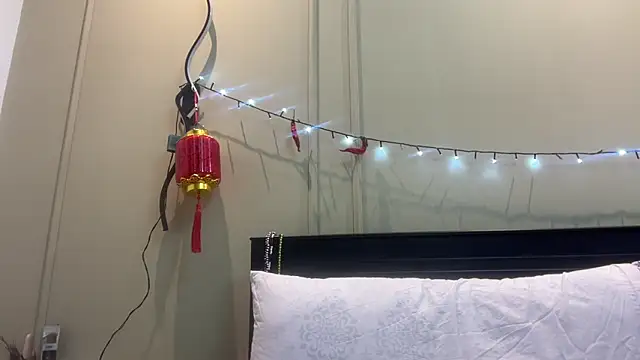 ChocolateCakeQueen online show from March 11, 2025, 4:54 am