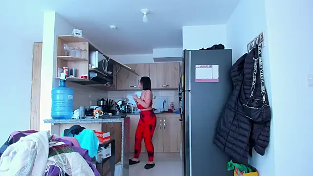  amanda seyfried19 online show from February 5, 2025, 3:31 pm