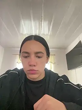 hannahb-e online show from March 6, 2026, 2:24 pm