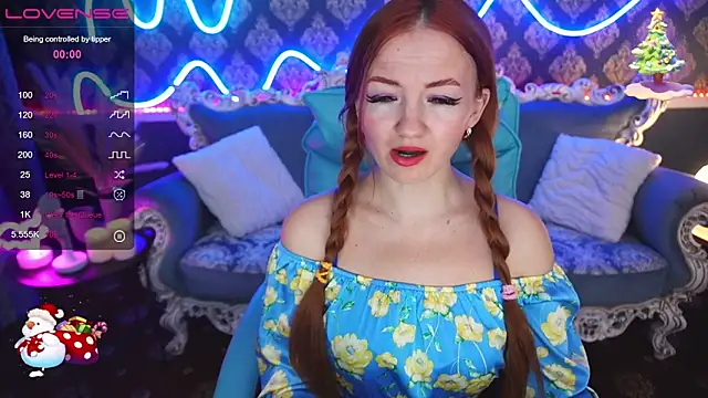 Snapshot of Marina_Mur_ chatting on January 22, 2025, 8:06 pm Marina Mur online show from January 22, 2025, 8:06 pm