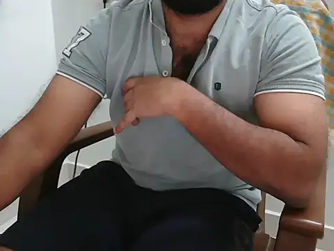 Tamil Boy28 online show from February 24, 2025, 1:53 pm