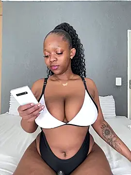 Jazmine-Blue online show from July 17, 2026, 9:49 am