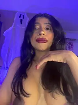 canela 10 online show from October 29, 2025, 2:25 am