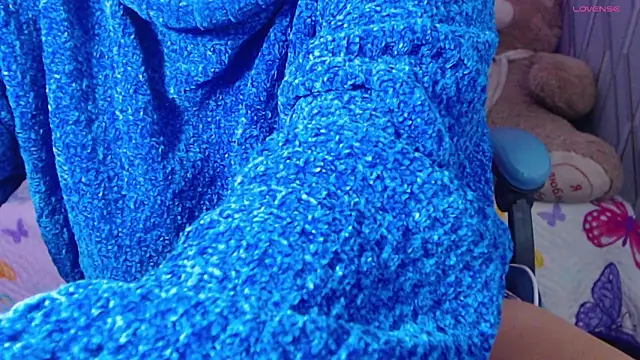 NicolleTaylor online show from March 20, 2025, 6:41 am