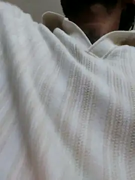 Csndy online show from October 2, 2025, 5:20 pm