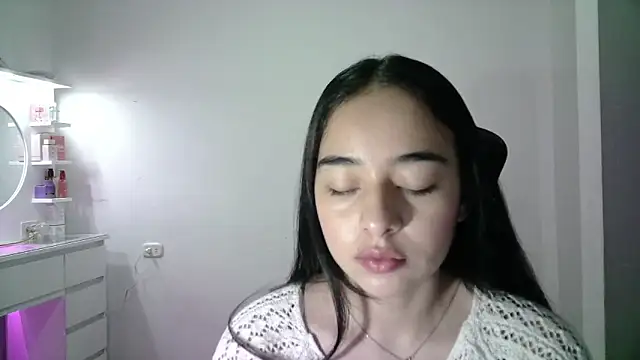 aineangeel online show from November 12, 2025, 1:39 am