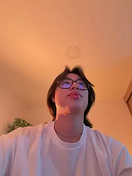 SrLuis18 online show from January 15, 2026, 3:22 am