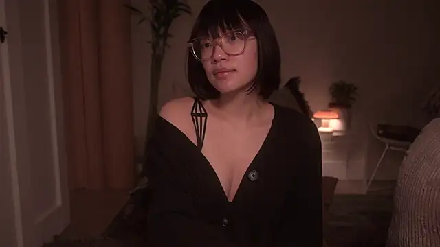 Snapshot of meganmei666 chatting on January 28, 2025, 2:43 am meganmei666 online show from January 28, 2025, 2:43 am