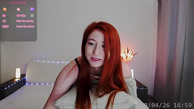 Kira Winner online show from April 28, 2026, 2:00 pm