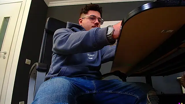 JoshKnights online show from February 27, 2025, 11:41 am